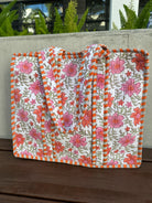 Farylina Jane Floral Tote | Vagabond Apparel Boutique
