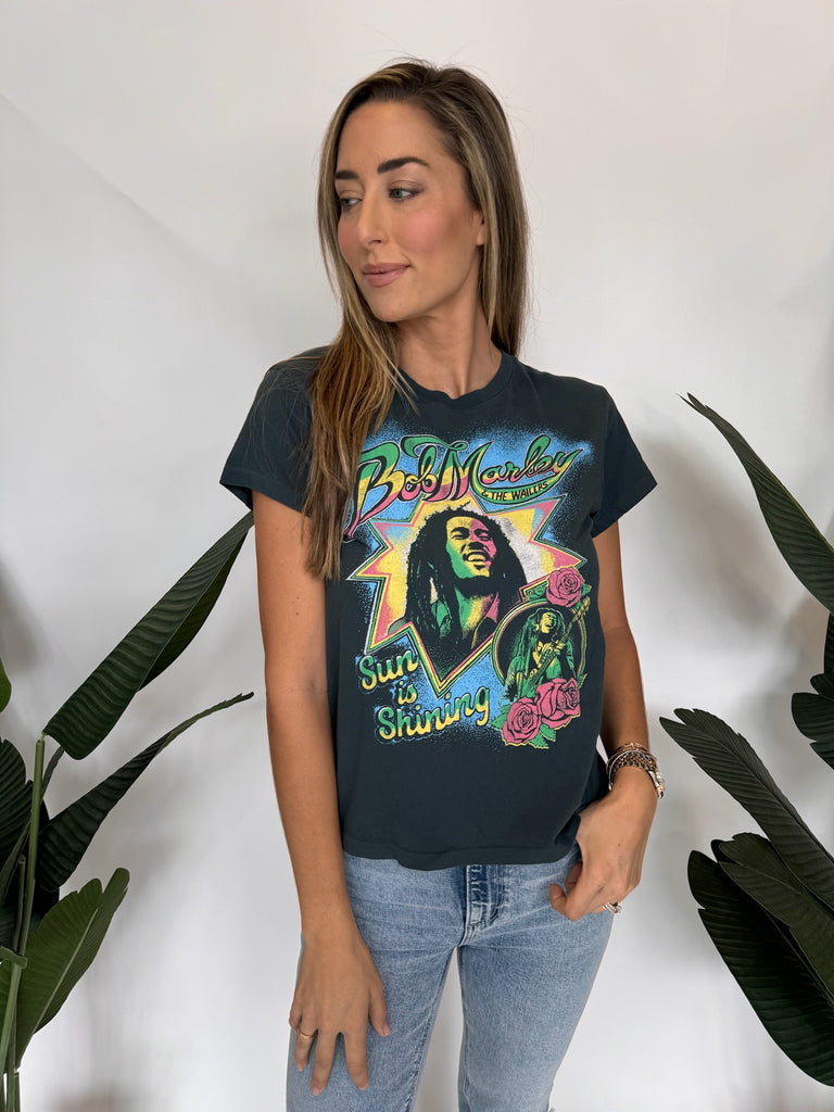 Daydreamer Bob Marley And The Wailers Sun Is Shining Tour Tee Vintage Black