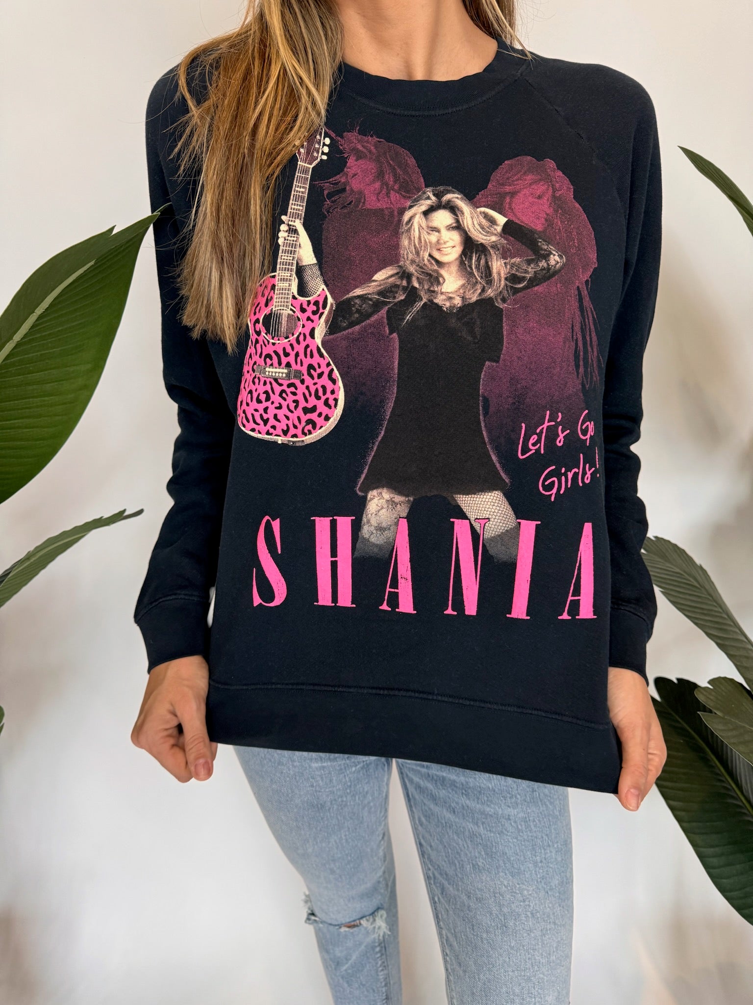 Daydreamer Shania Twain Leopard Guitar Vintage Sweatshirt