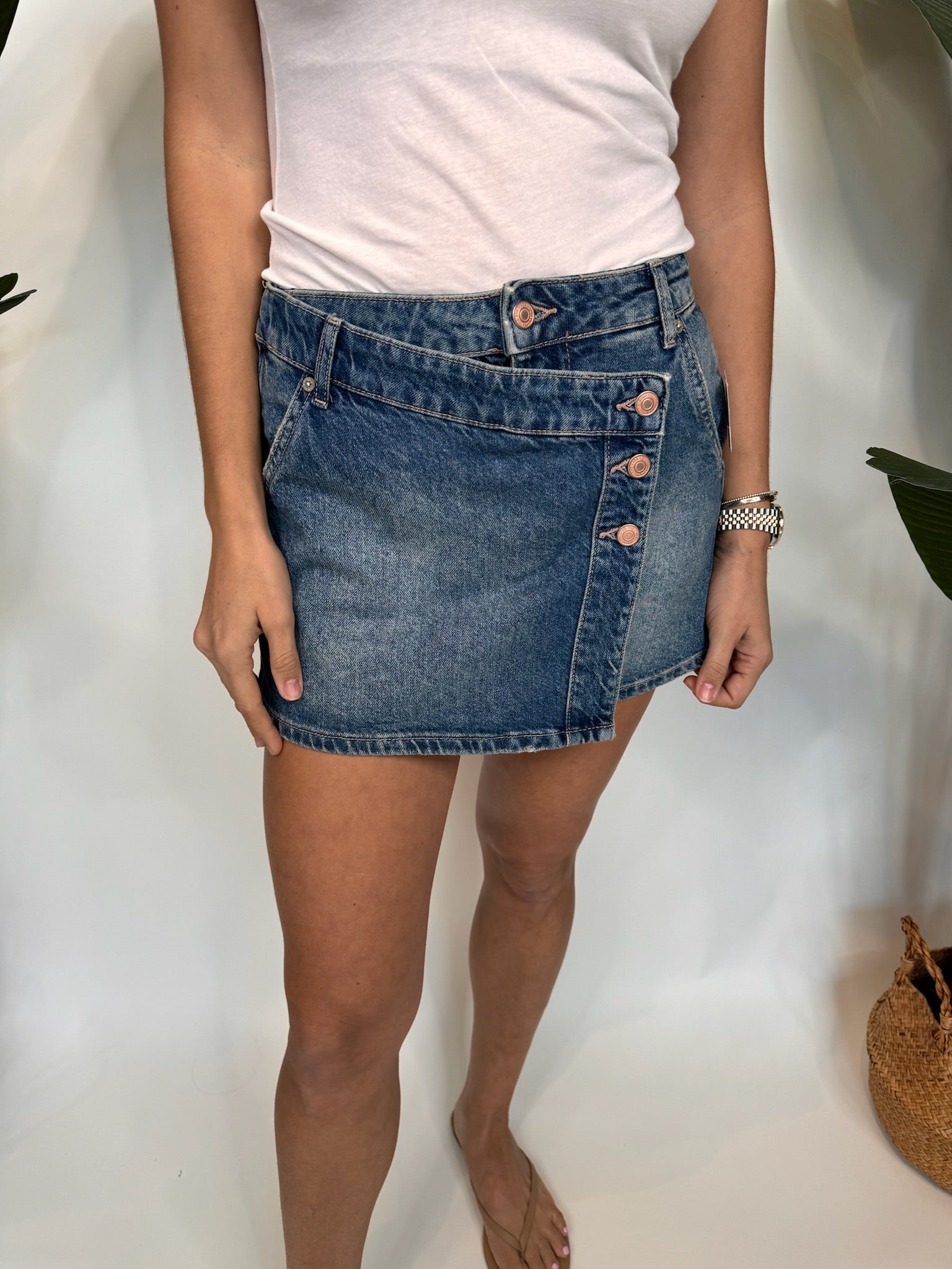 Free People Wynne Denim Skirt Cornflower – Vagabond Apparel