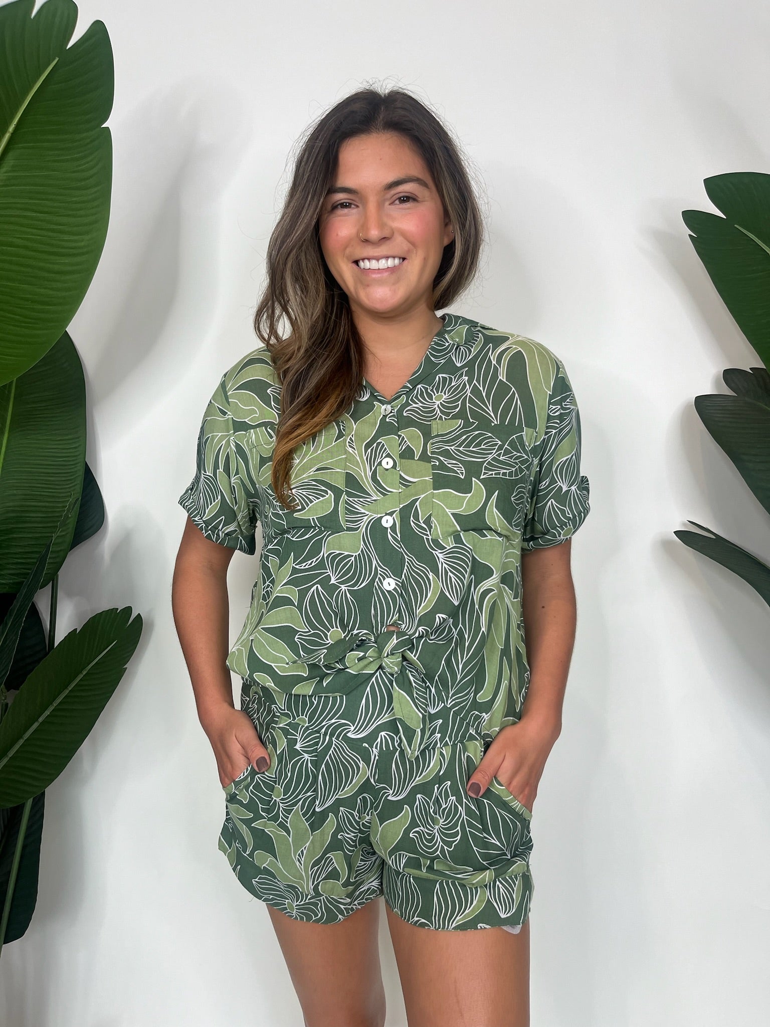 Khush Zariah Shirt Tropical Green | Vagabond Apparel Boutique