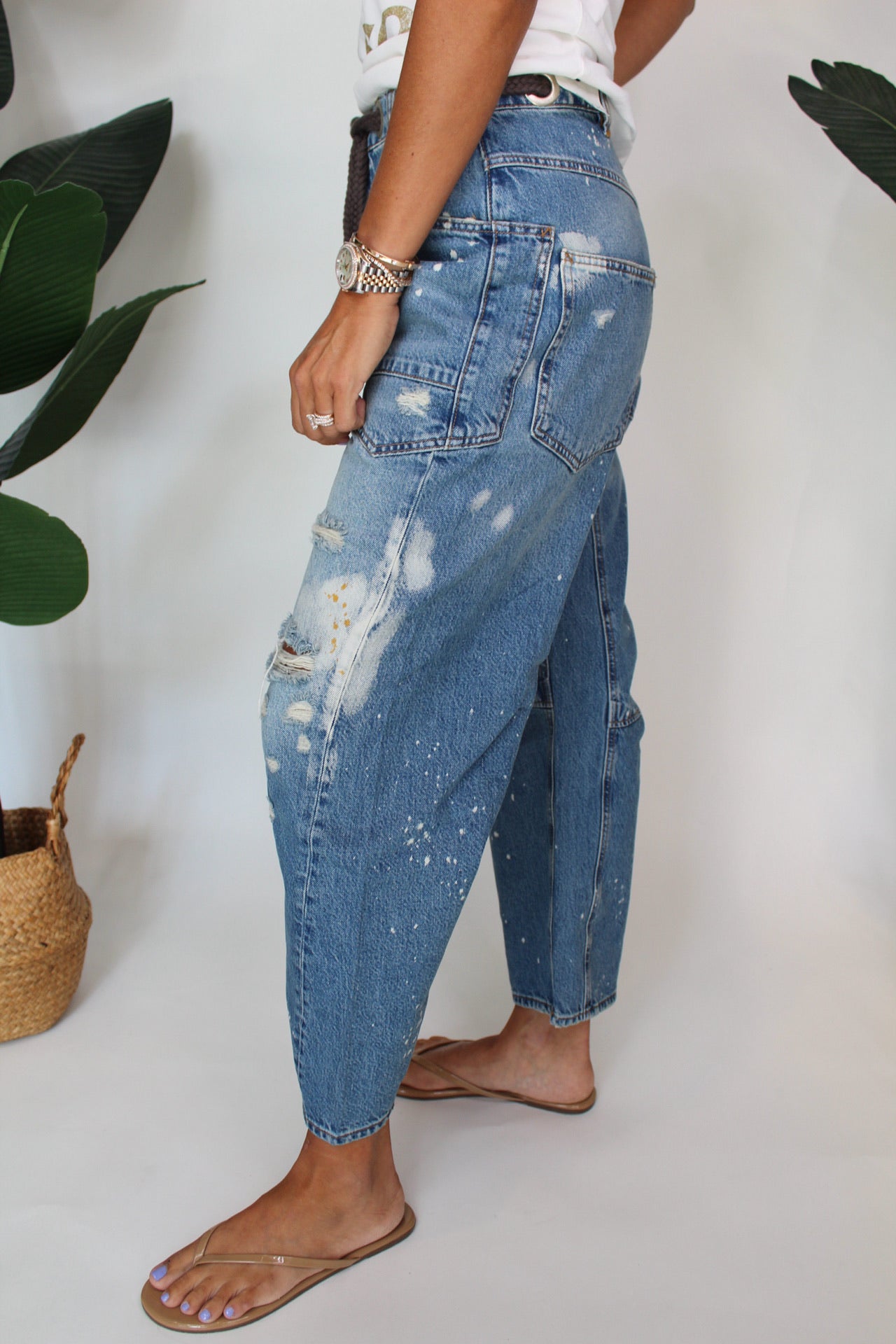 Free People Moxie Low Slung Pull On Barrel Jean | Vagabond Apparel Boutique
