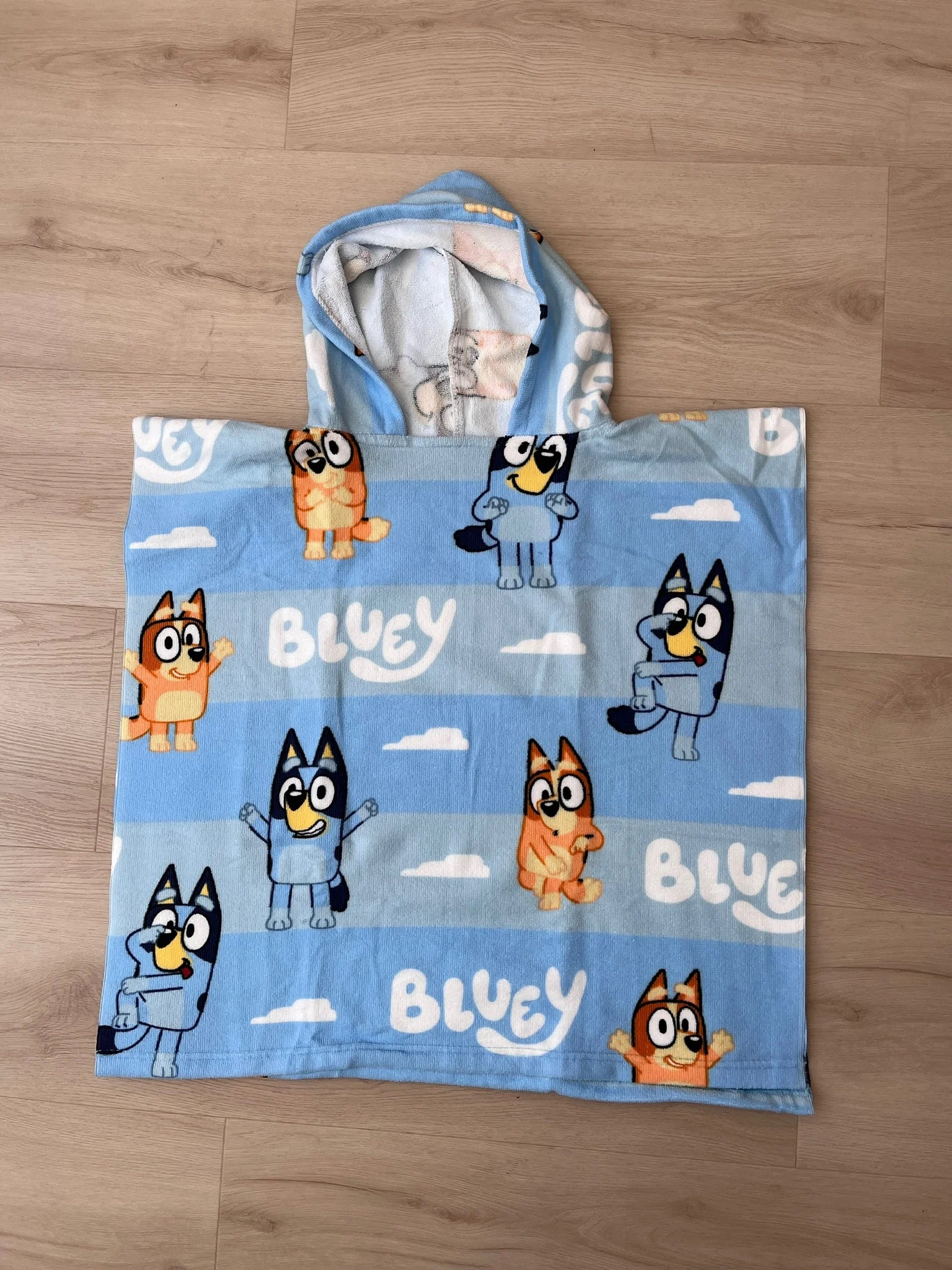 Island Gear Hooded Towel