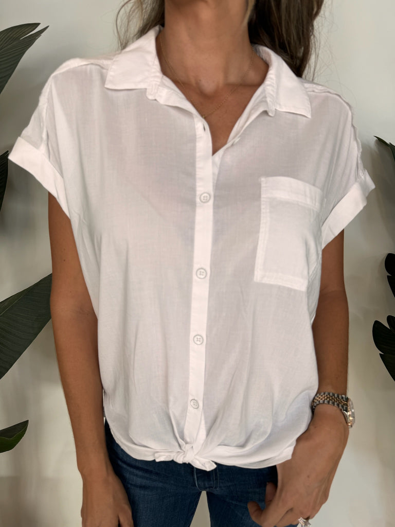 Splendid Short Sleeve Paige Shirt White | Vagabond Apparel Boutique