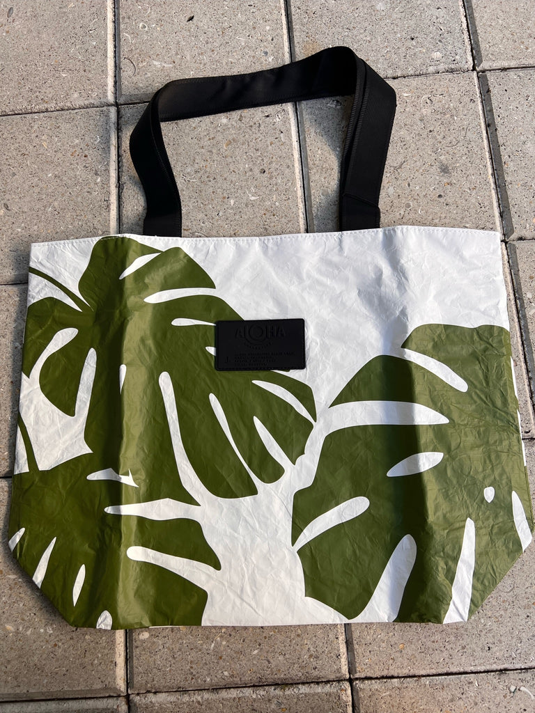 Aloha Monstera Day Tripper Seaweed