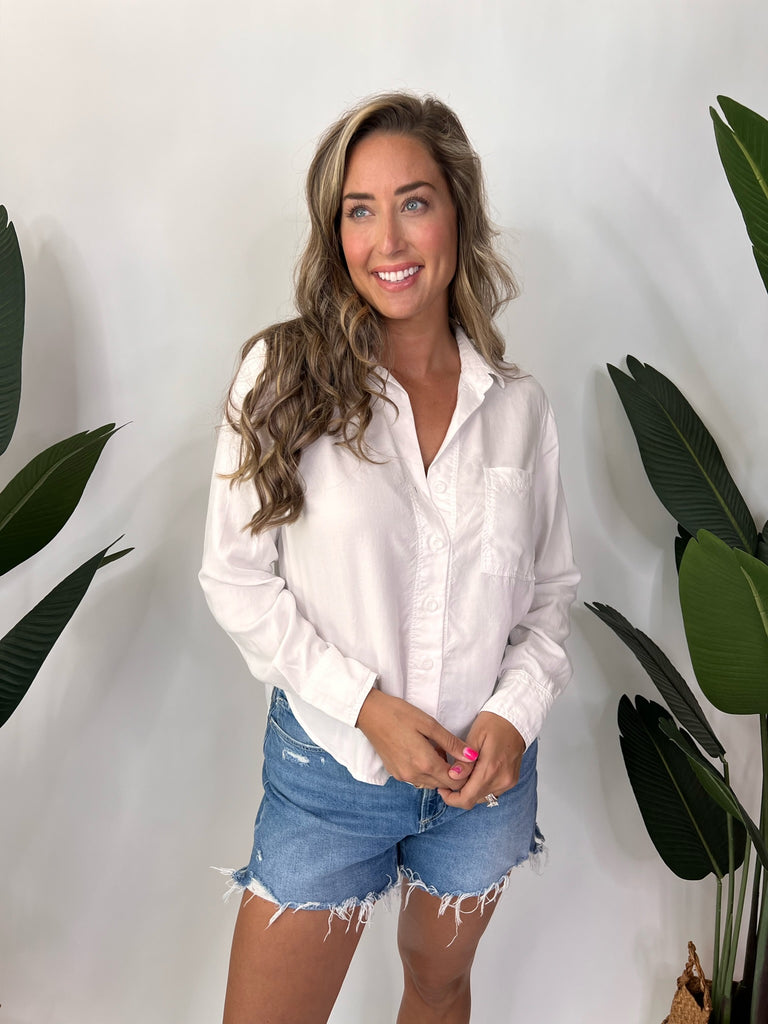 Bella Dahl Dart Front Pocket Button Down White