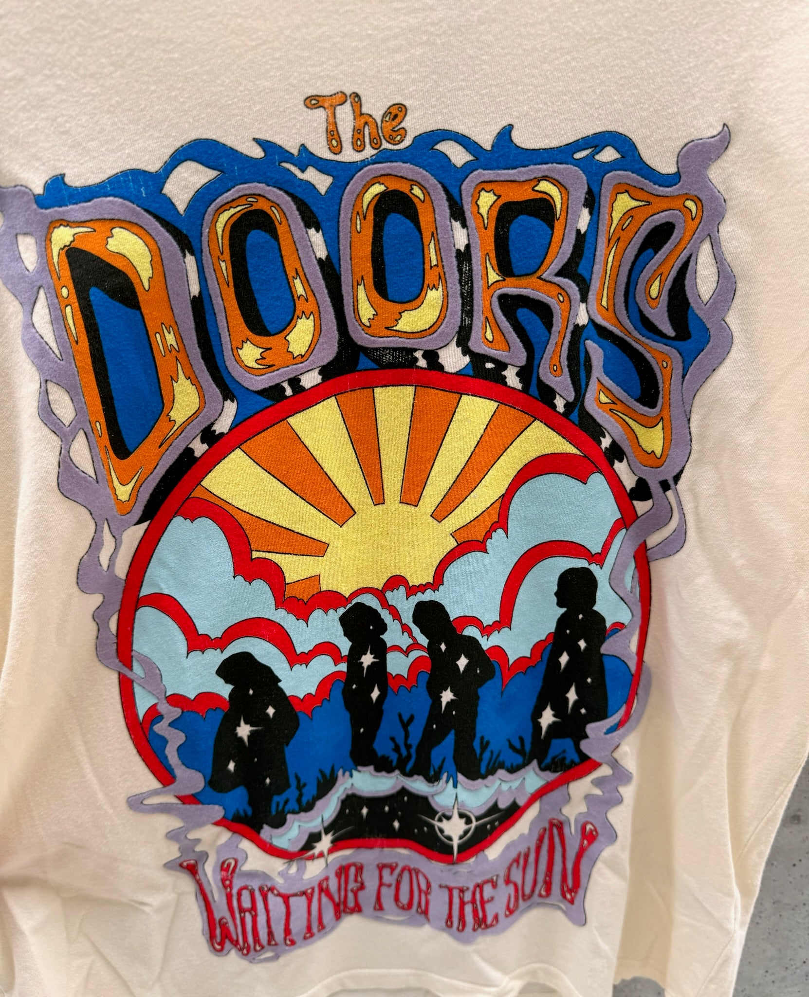 Daydreamer The Doors Waiting For The Sun Boyfriend Tee