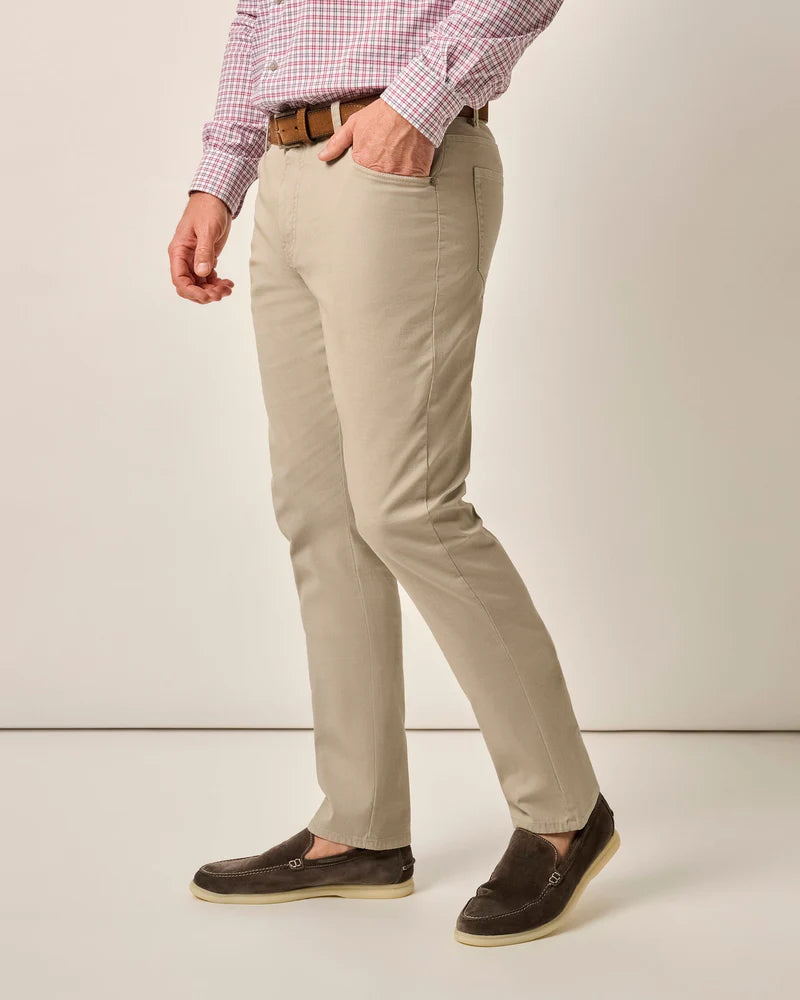 Johnnie O. | Atlas Lightweight Stretch Pant |Sage | Side | Vagabond | Apparel