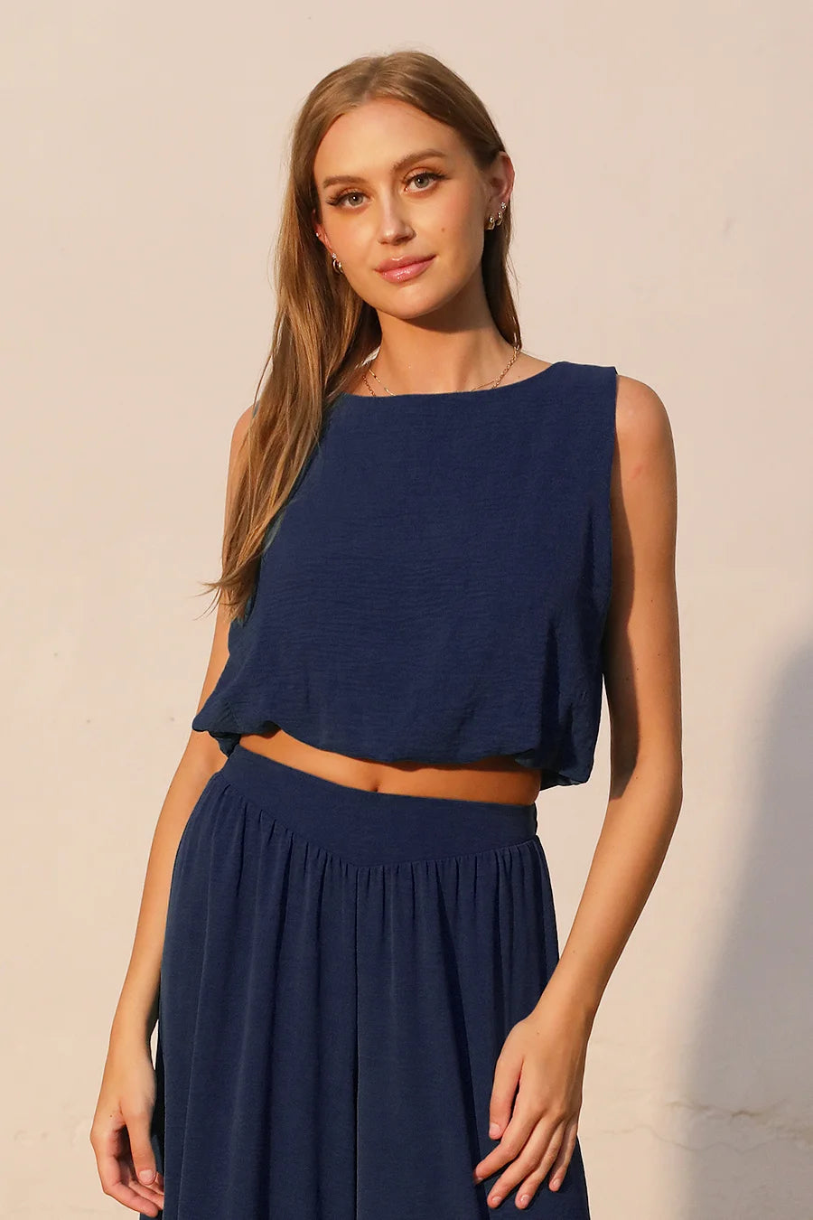 KLD | Solid Bubble Hem Crop Top | Vagabond | Apparel | Boutique