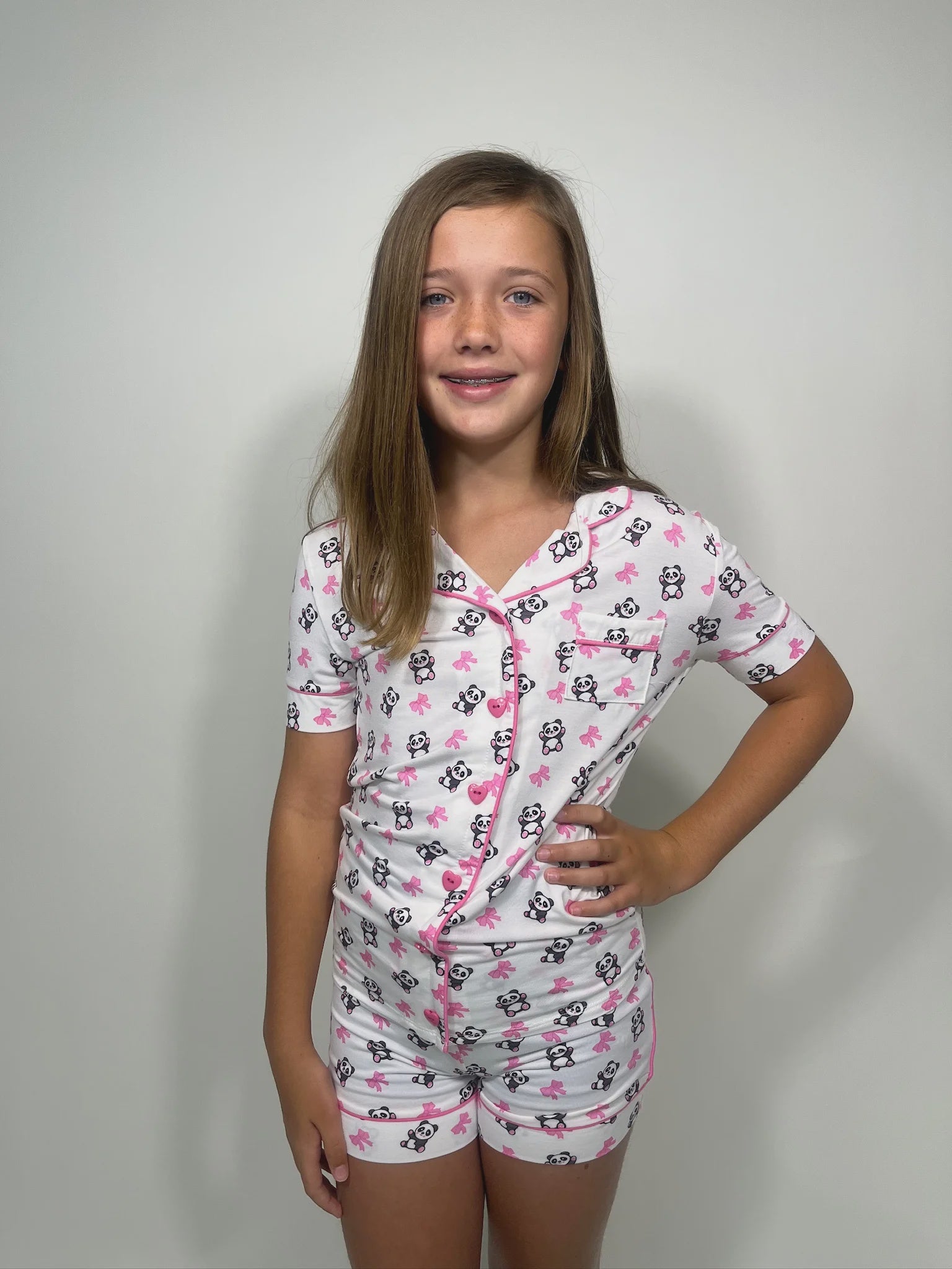 Katie J | Lynn Lounge Set | Panda | Vagabond | Apparel | Boutique