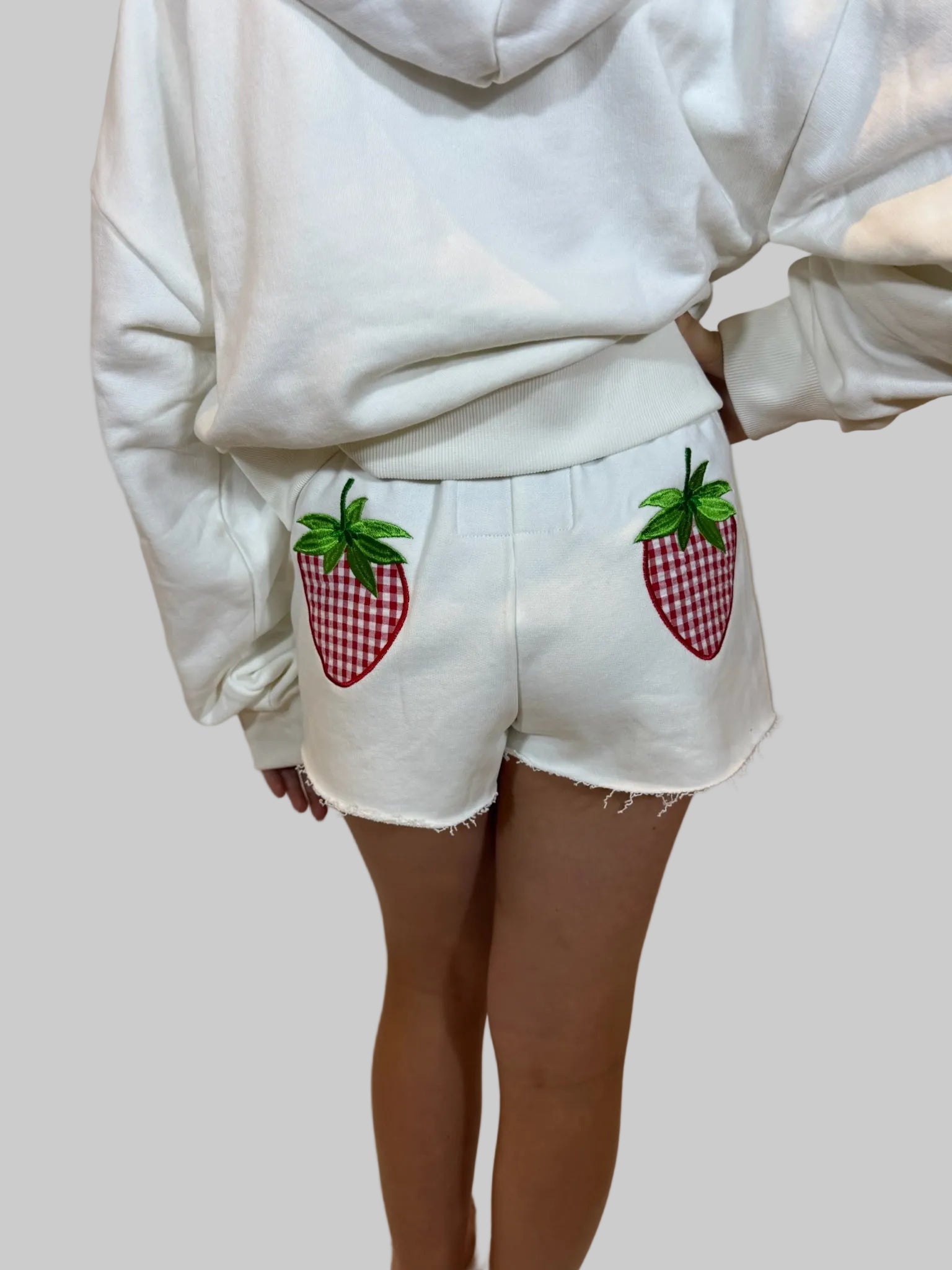 Katie J | Leah Short | Back | Vagabond | Apparel | Boutique
