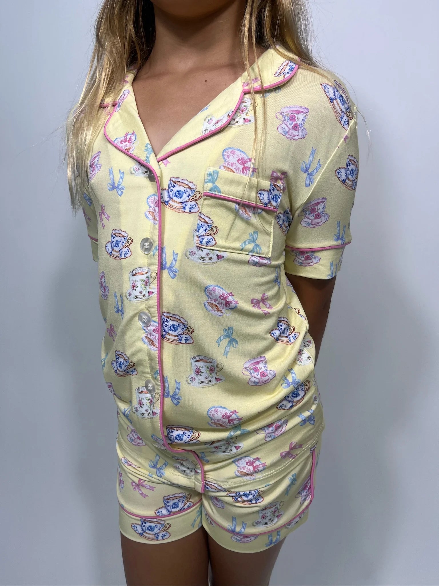 Katie J | Lynn Lounge Set | Teacup | Close | Vagabond | Apparel | Boutique