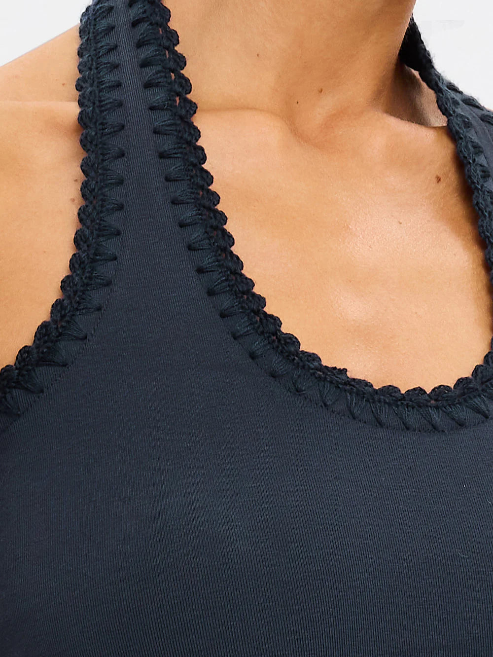 Kivari | Rhea Halter Top | Navy | Close | Vagabond | Apparel | Boutique