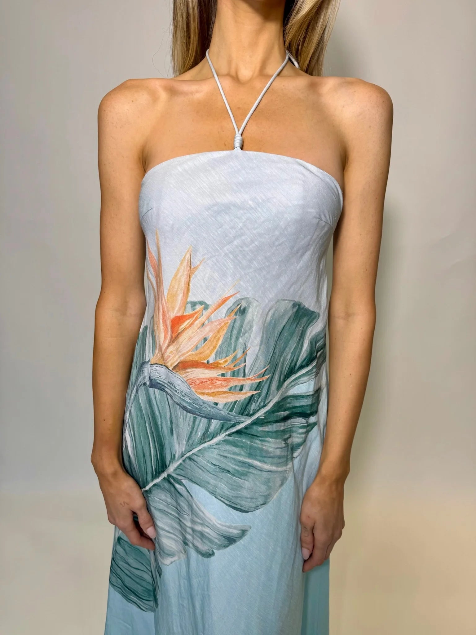  Kivari | Cassia Maxi Dress | Close | Vagabond | Apparel | Boutique