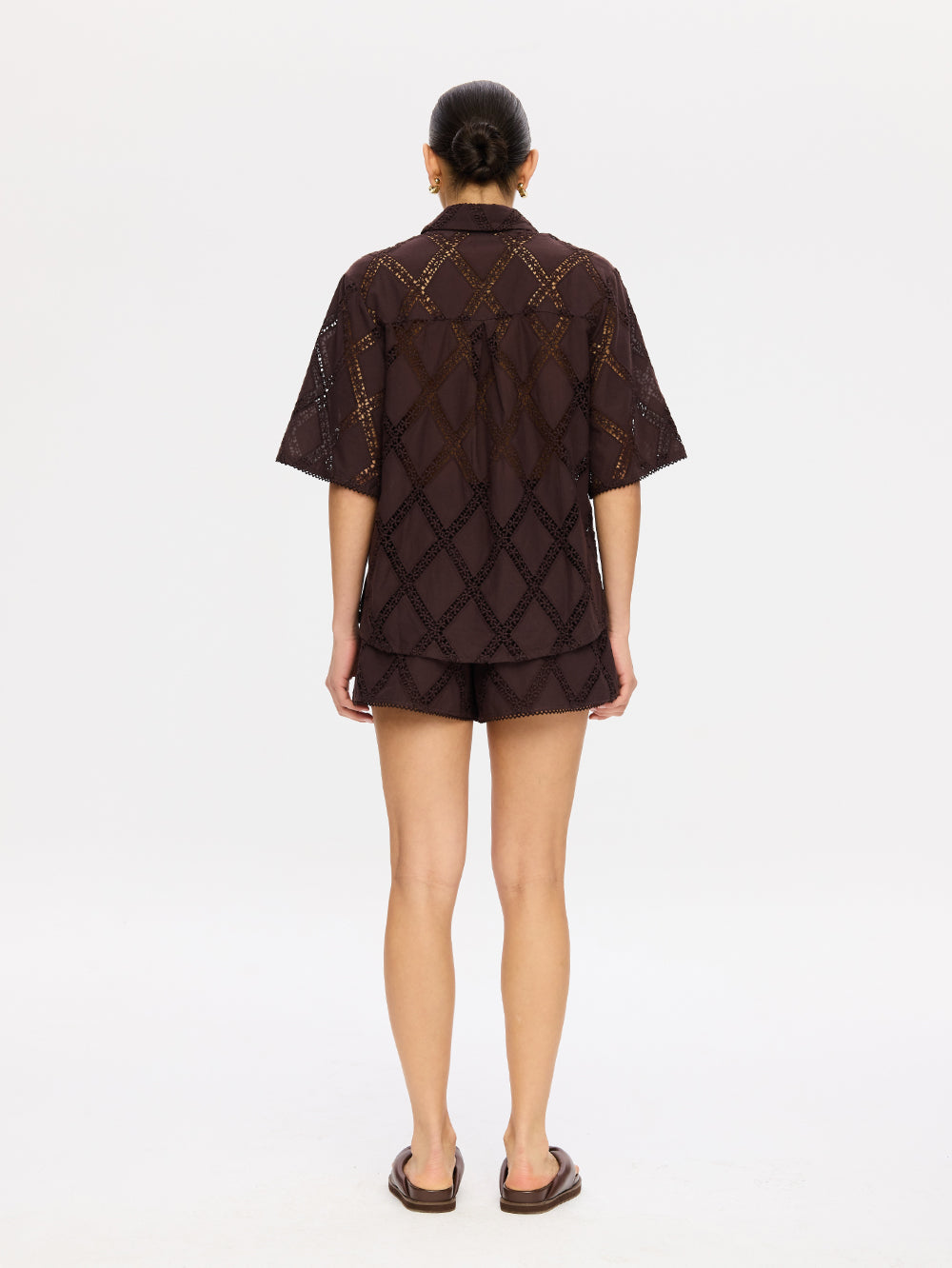 Kivari | Izzy Shirt Chocolate | Vagabond | Apparel | Boutique