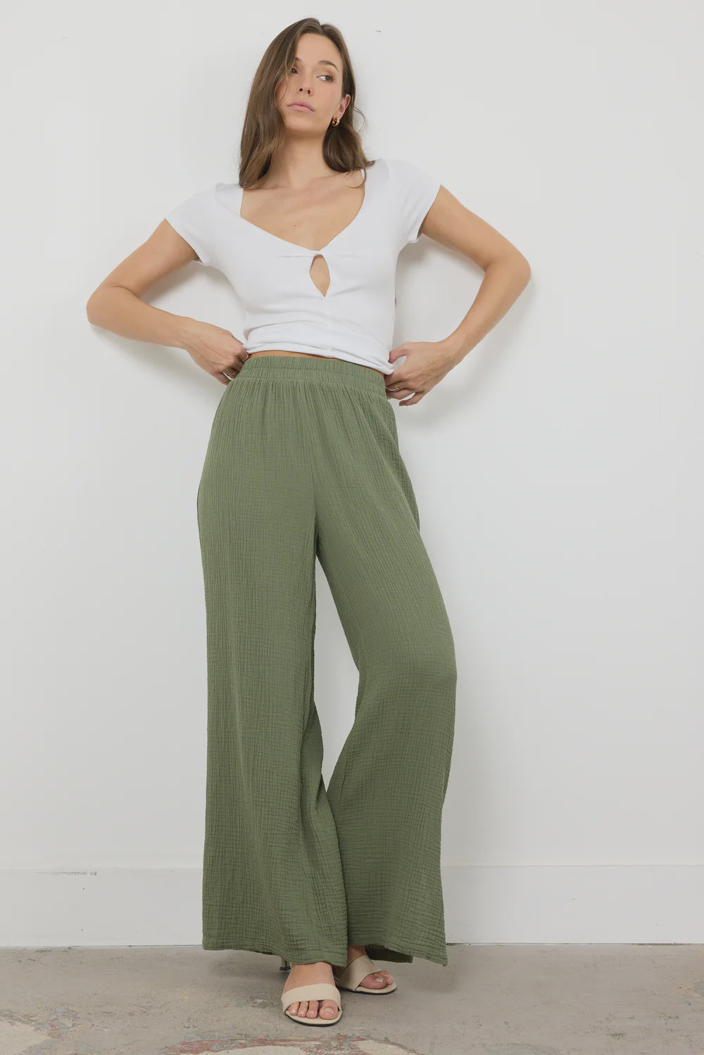 LA Made | Breezy Gauze Pant W/Side Slit | Vagabond | Apparel | Boutique