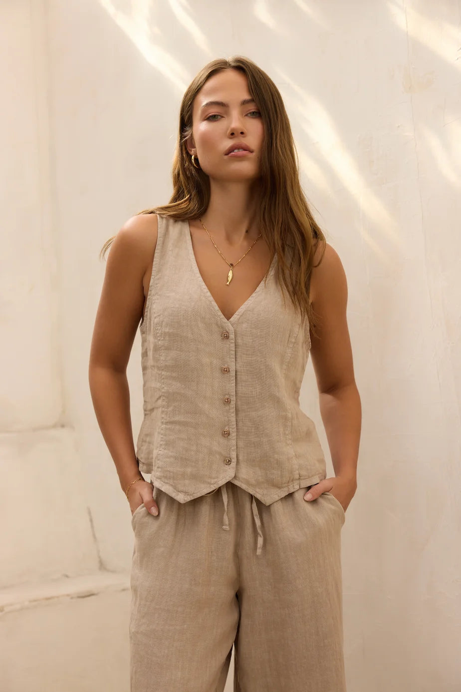 LA Made | Bay Woven Linen Vest | Vagabond | Apparel | Boutique