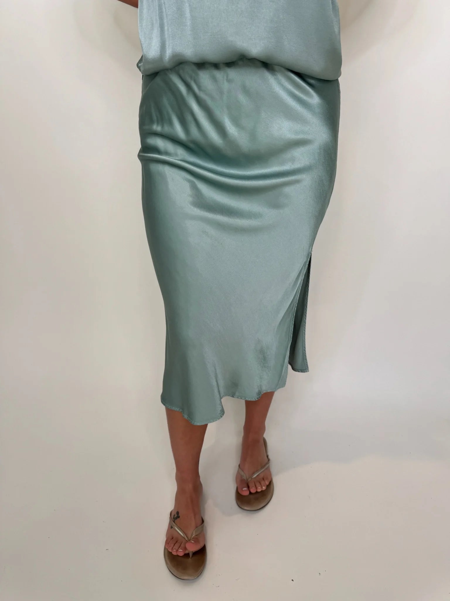 LA  |  Made | Doris | Silky |  Slip | Skirt | Vagabond | Apparel | Boutique