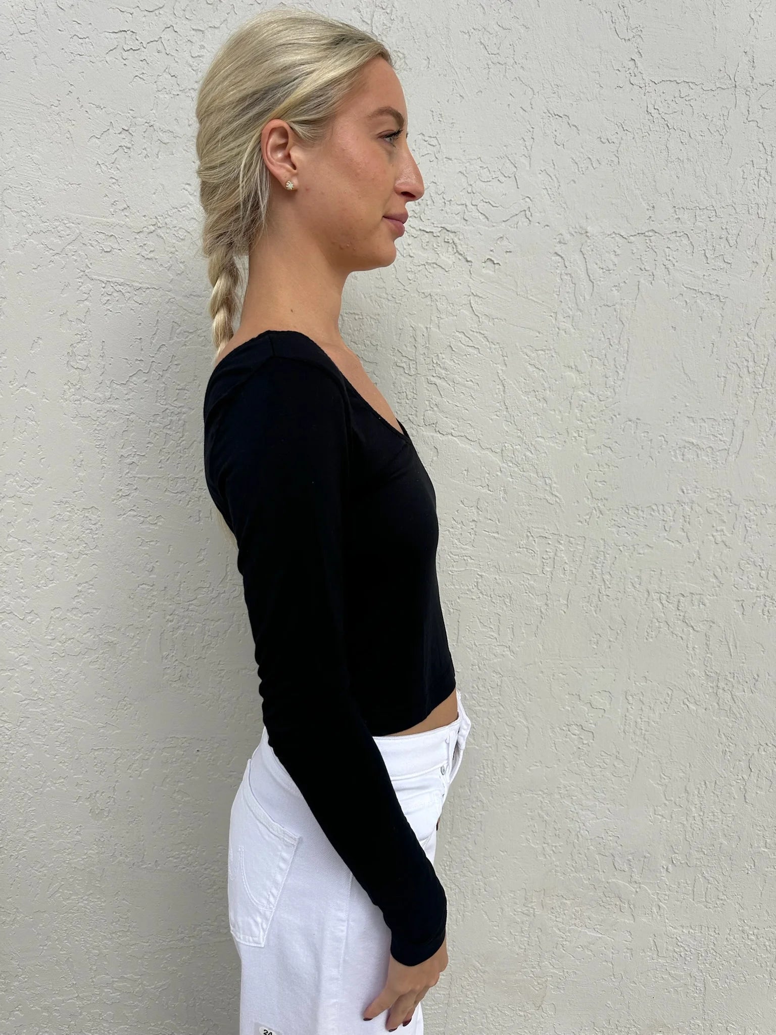 LA Made | Esya V-Neck Long Sleeve Top | Black | Side | Vagabond | Apparel | Boutique