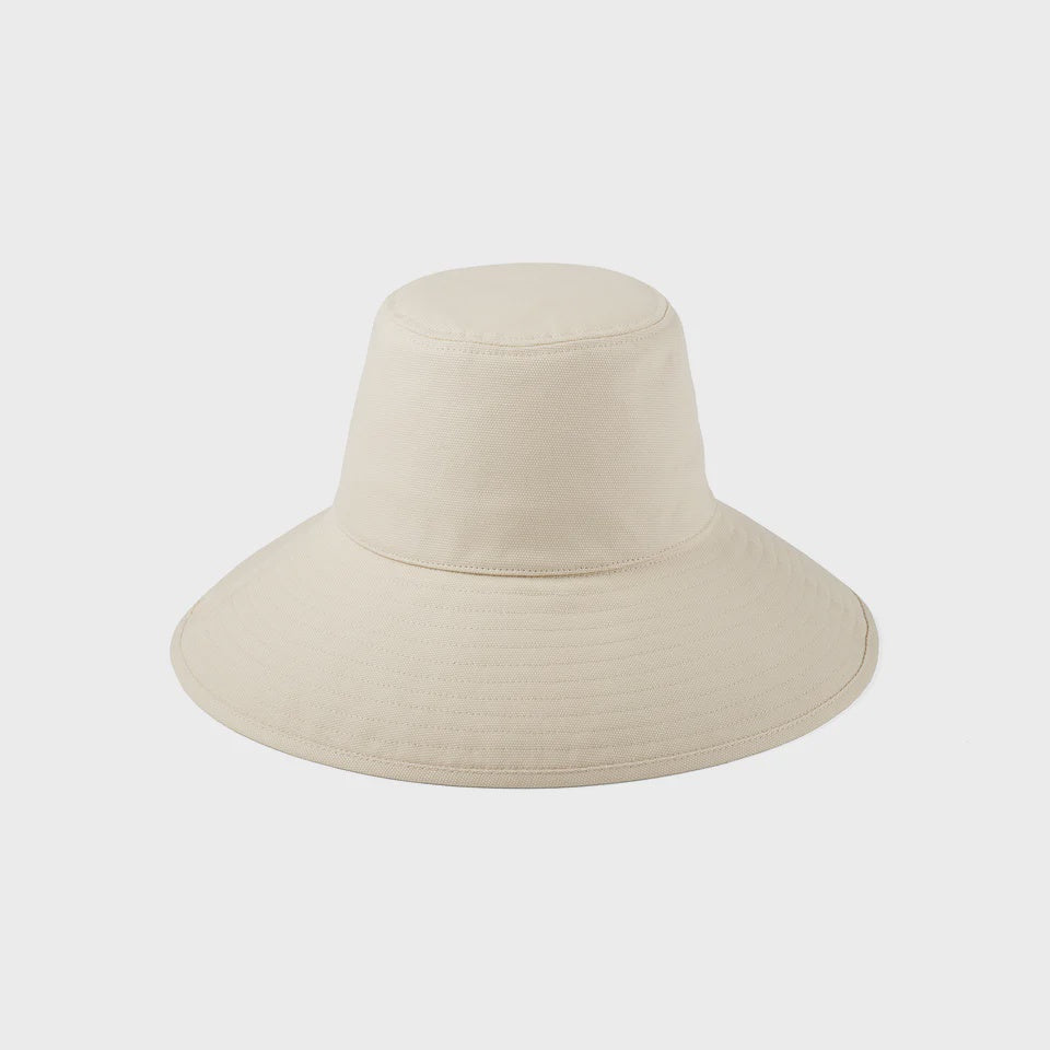 Lack of Color | Holiday Bucket | Stock | Vagabond | Apparel | Boutique