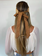 Lack of Color |  Linen Visor | Model | Vagabond | Apparel | Boutique
