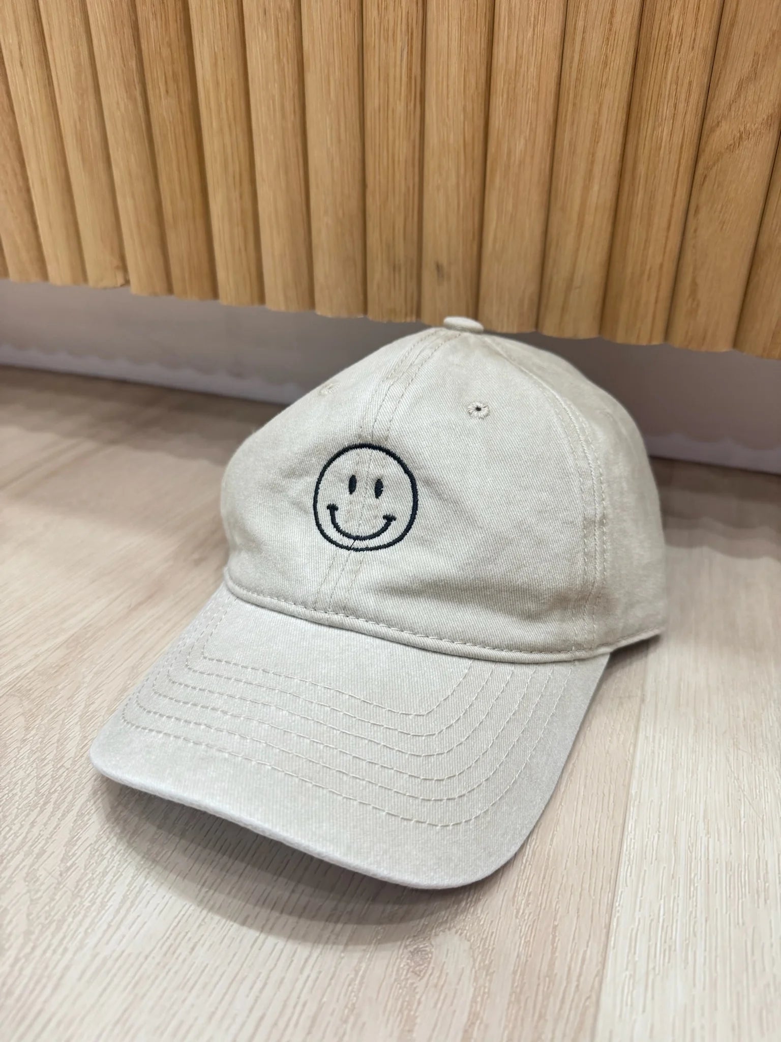 Love & Repeat Kid Smiley Hat