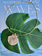 MLO Jewelry | Wire Necklace W/Shell | Vagabond | Apparel | Boutique