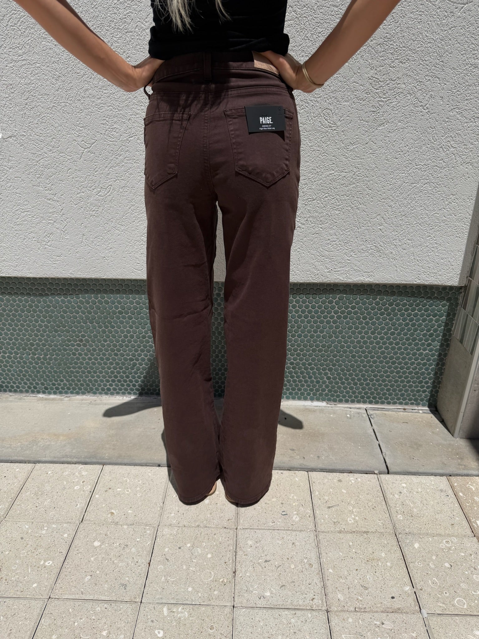 Paige | Anessa 31" W/Front Yoke and Stitch Through Pockets Chocolate | Vagabond | Apparel | Boutique
