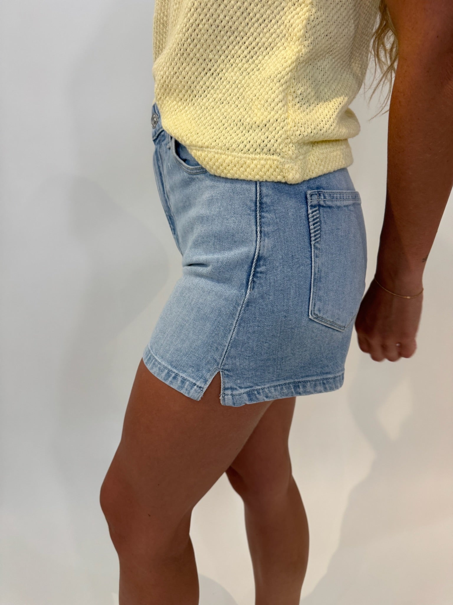 Paige | Dani Short W/ Finished Hem | Vagabond | Apparel | Boutique