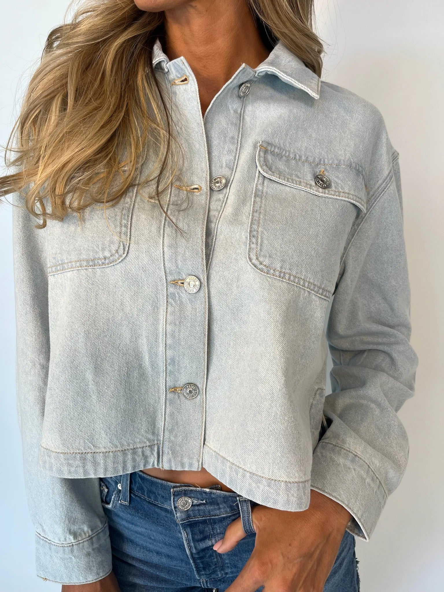 Paige | Natalia Croped Shacket | Windward | Vagabond | Apparel | Boutique