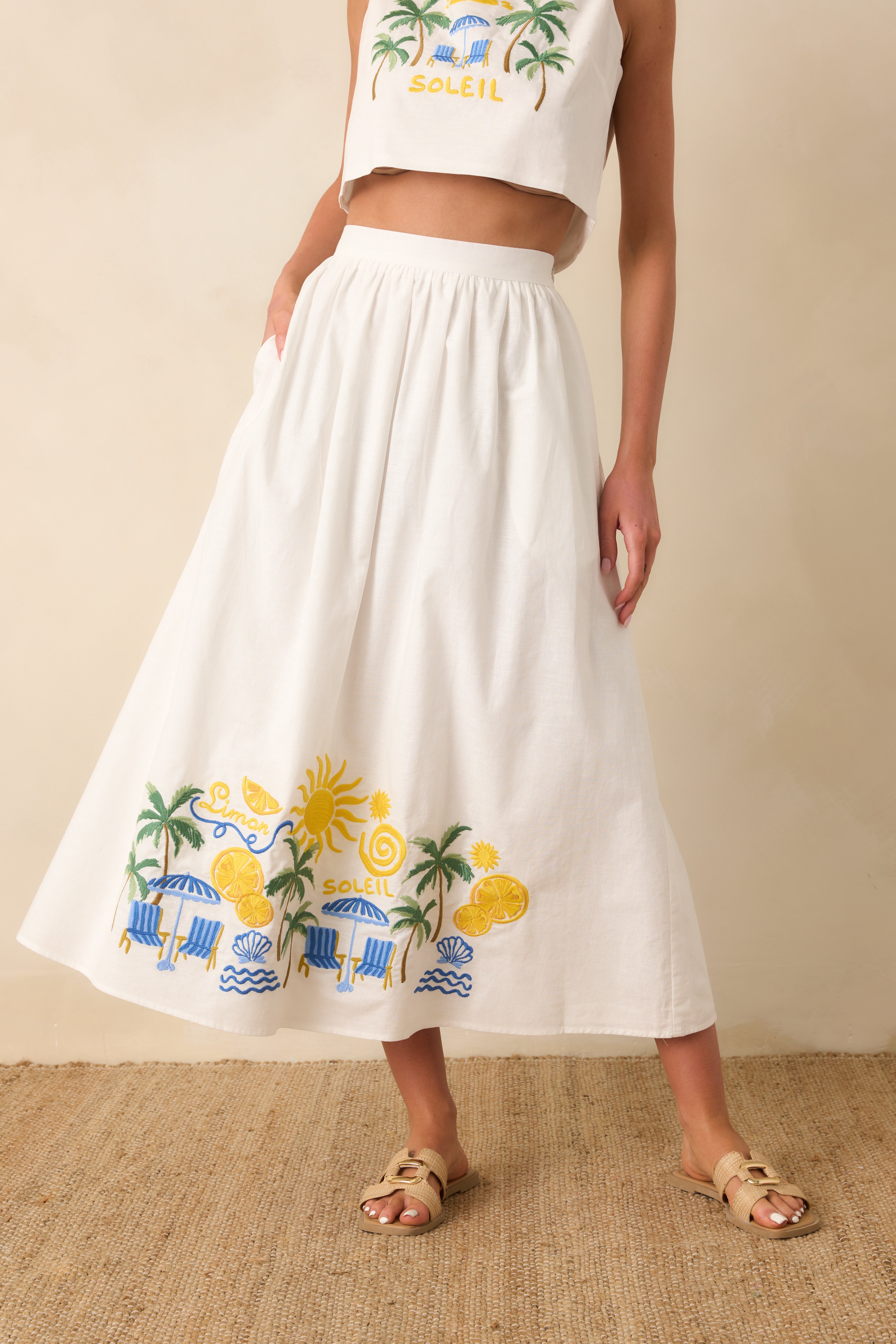 Paradisa | Paradena Skirt | Close | Vagabond | Apparel | Boutique