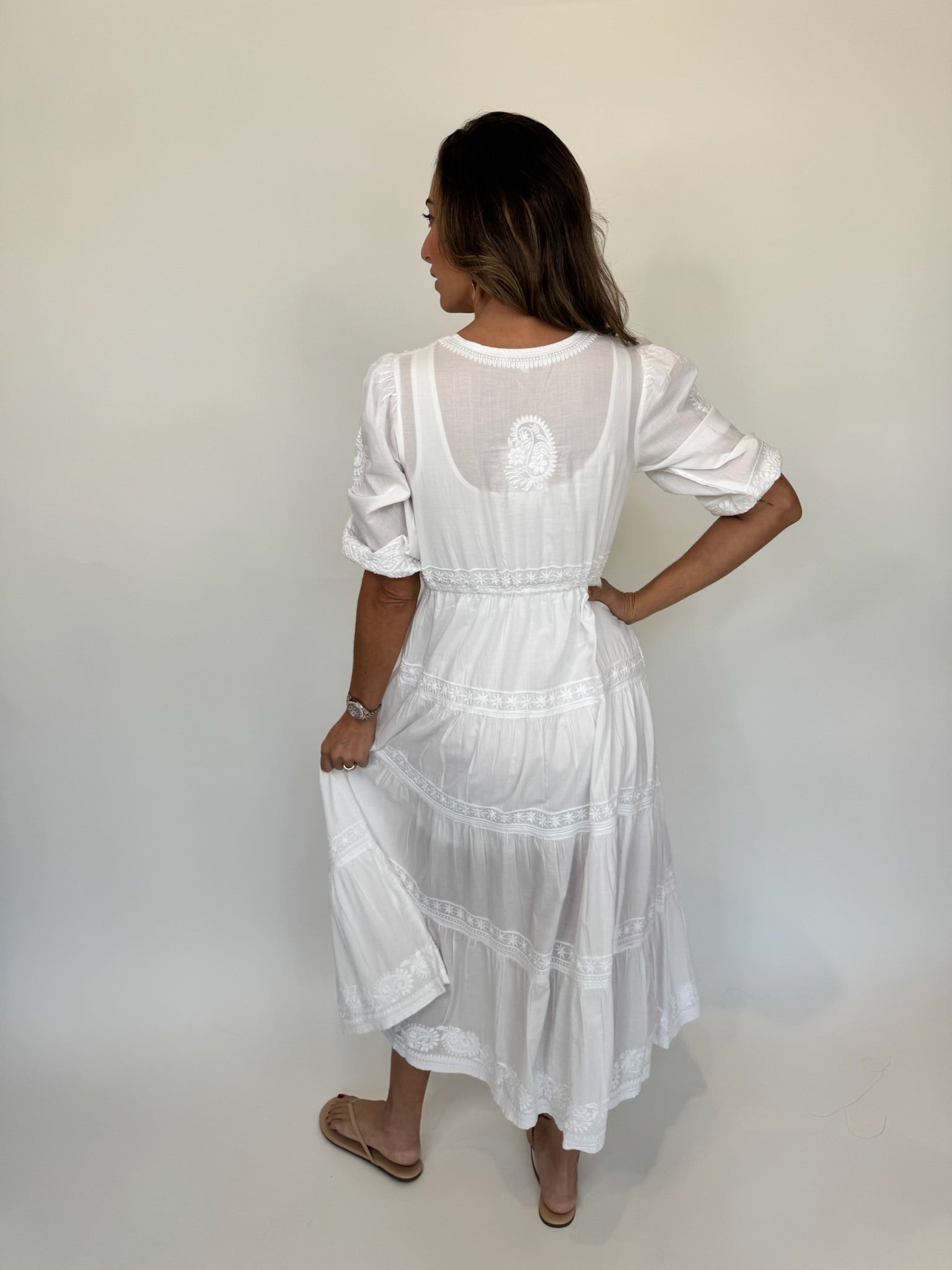 yori  ダブルフレアカットソー　2020SS ホワイト Pranella Azul Kaftan Maxi Dress White | Vagabond Apparel Boutique