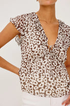 Rails | Carmine Top | Close | Vagabond | Apparel | Boutique