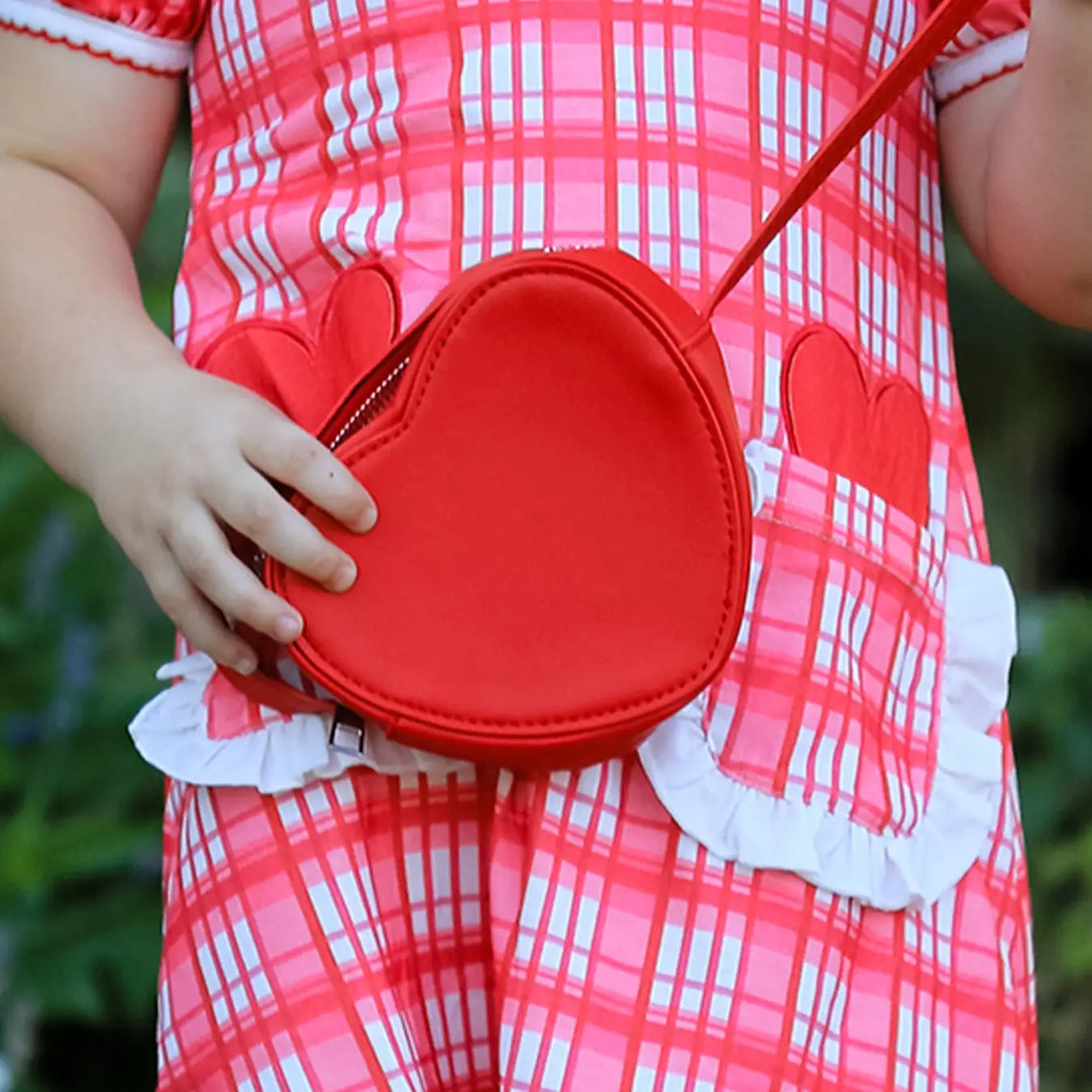 Rylee Faith Designs | Heart Crossbody Bag | Close | Vagabond | Apparel | Boutique