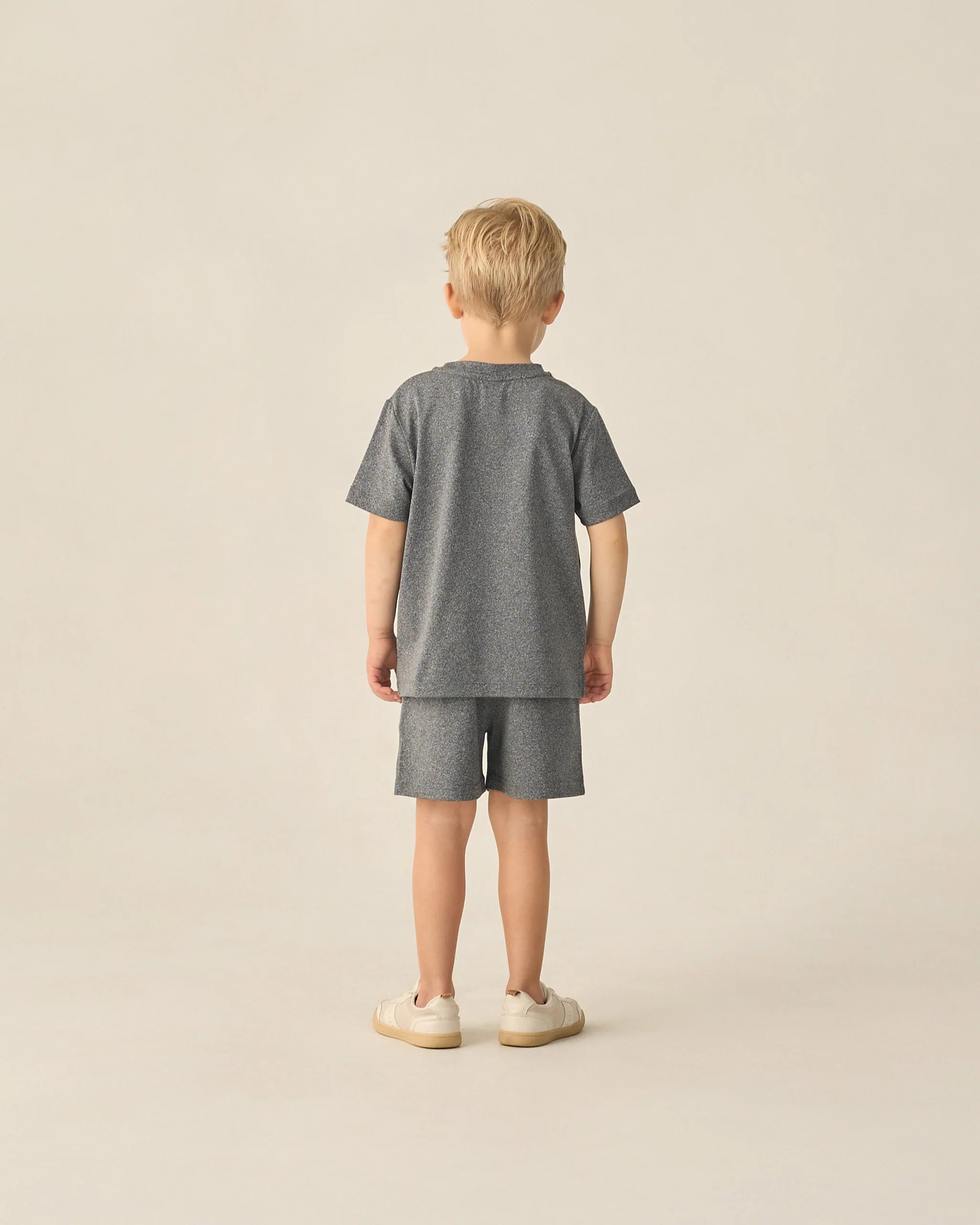 Rylee & Cru | Cove Essential Pocket Tee Heather Grey | Back | Vagabond | Apparel | Boutique