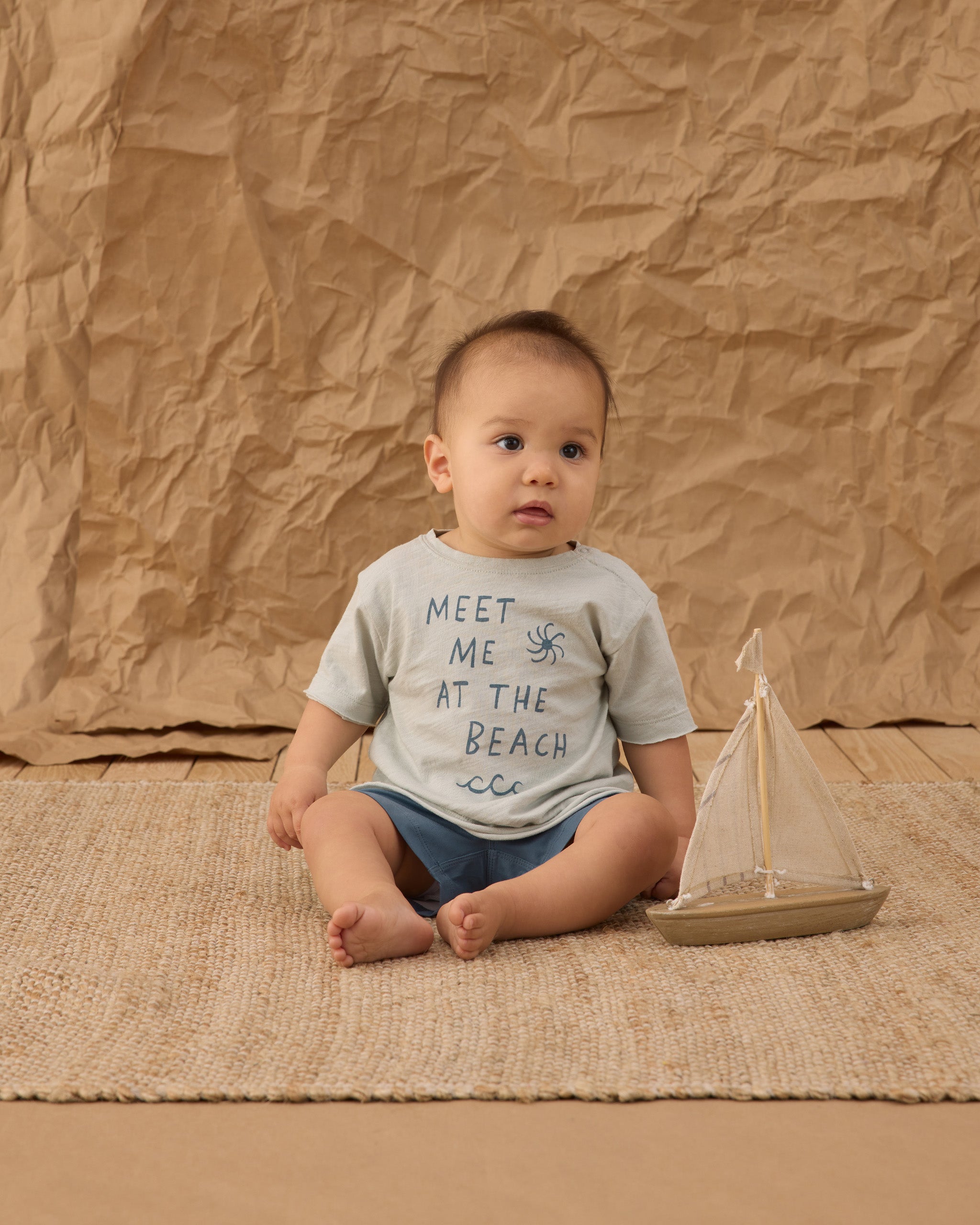 Rylee & Cru | Raw Edge Tee Meet Me At The Beach | Model | Vagabond | Apparel | Boutique