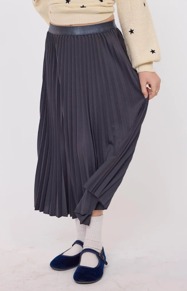 Sadie & Sage | Full Of Charm Midi Skirt | Front | Vagabond | Apparel | Boutique