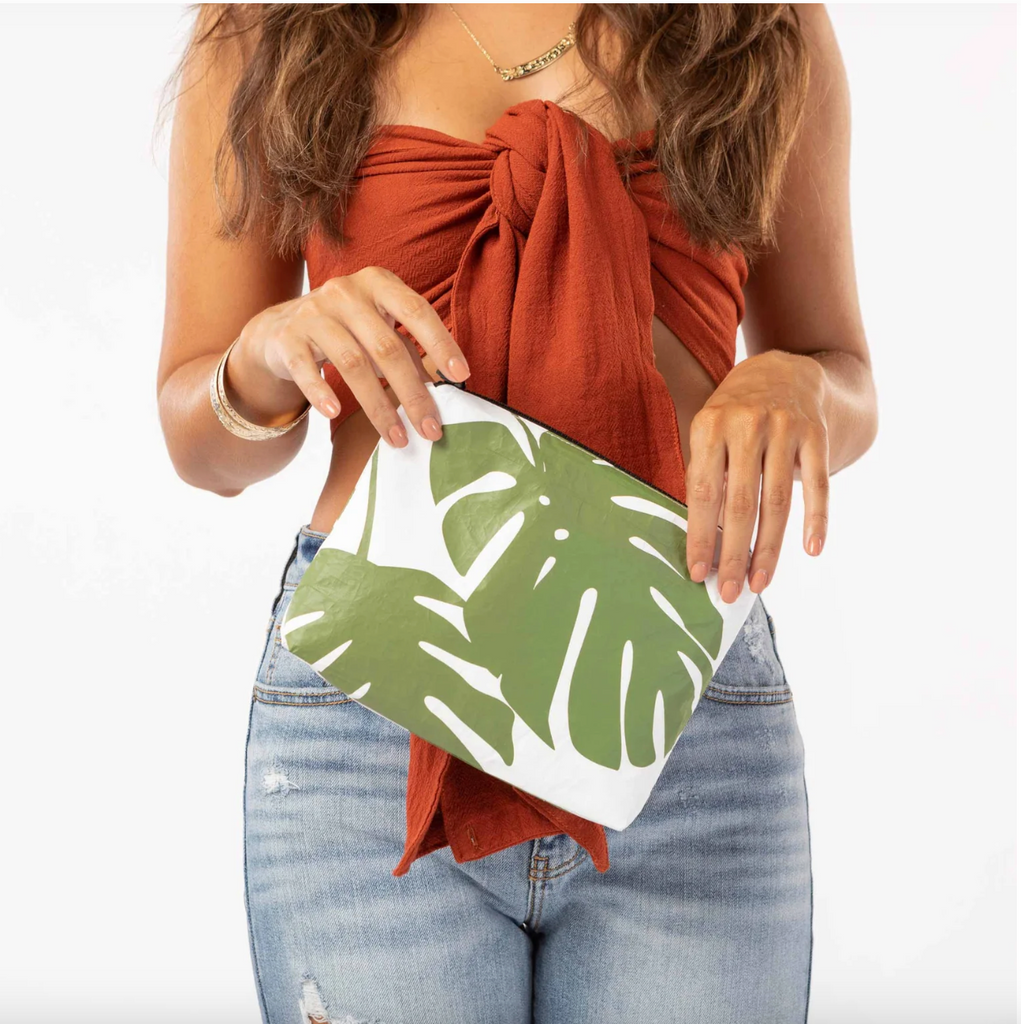 Aloha Monstera Small Pouch Seaweed