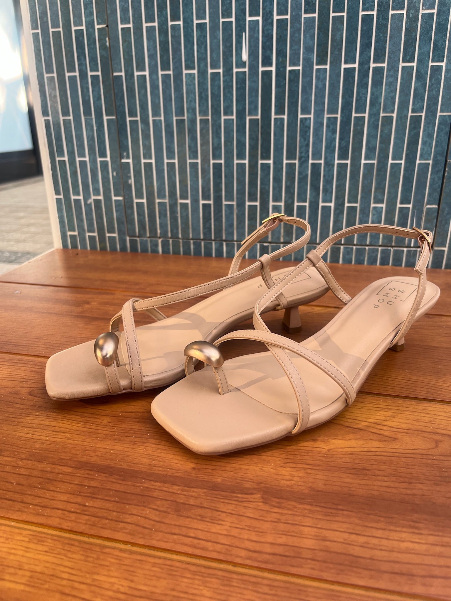 Shu Shop | Harper | Side | Vagabond | Apparel | Boutique