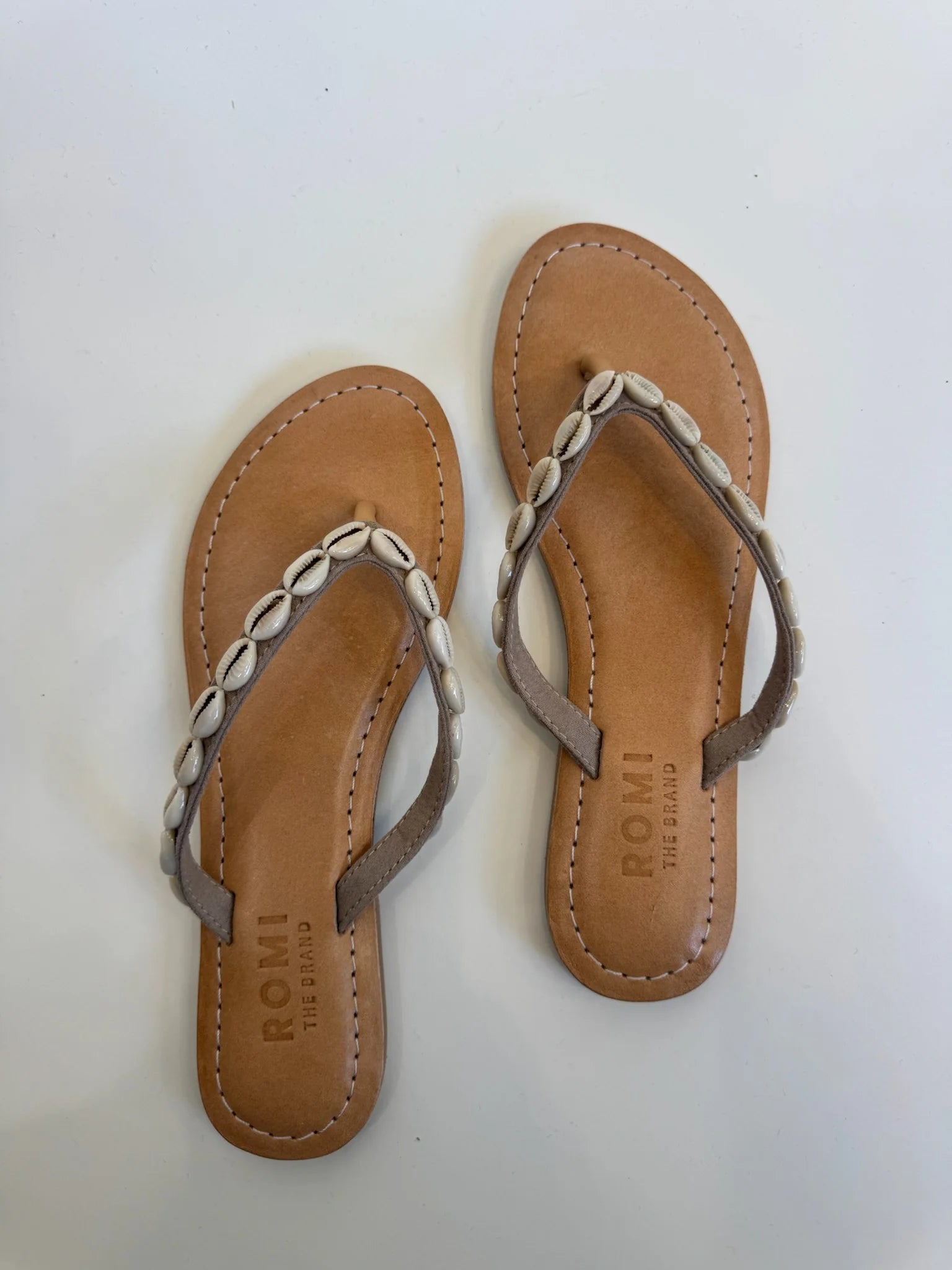 Skemo | Havana Flat Sandal | Tan | Vagabond | Apparel | Boutique