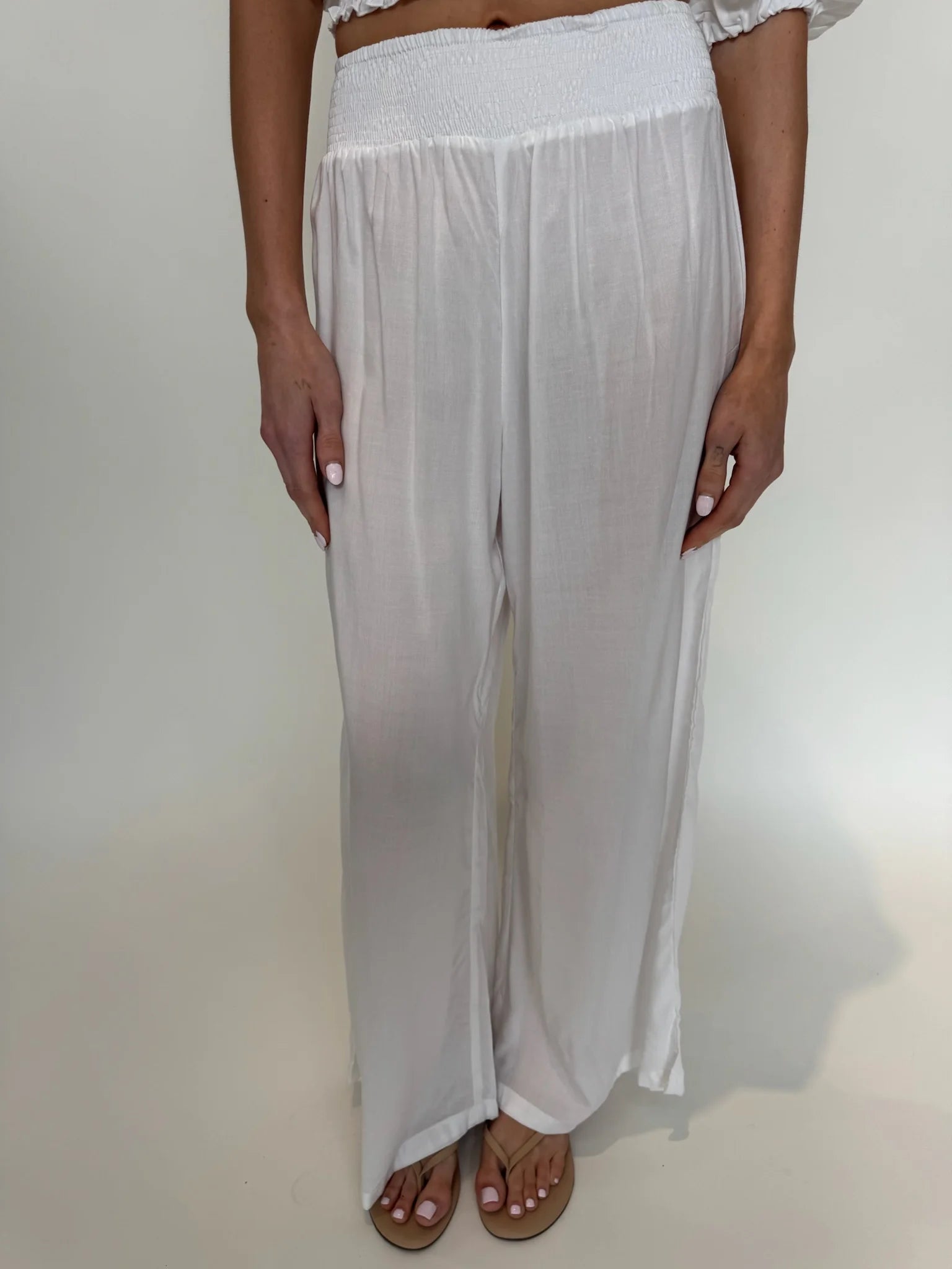 Skemo | Nassau Elastic Waist Pant | White | Vagabond | Apparel | Boutique