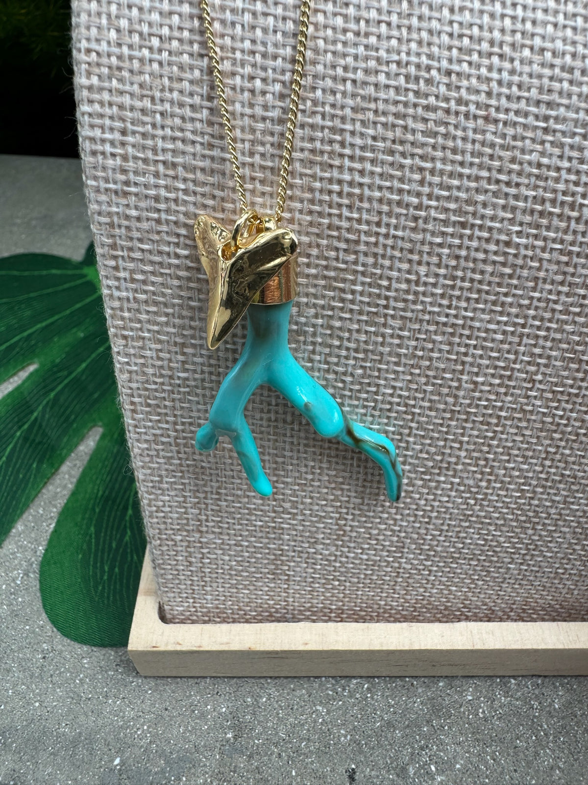 Tassel Soul | Sharktooth Coral Charm Necklace | Vagabond | Apparel | Boutique