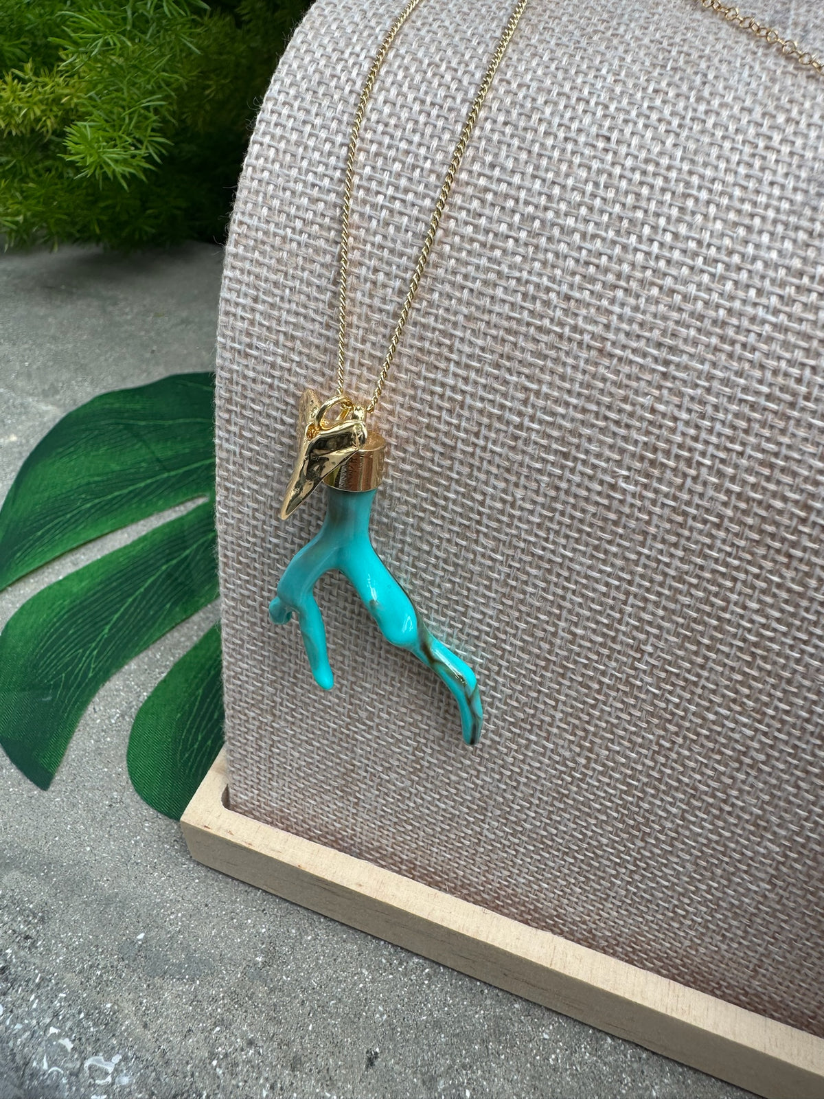 Tassel Soul | Sharktooth Coral Charm Necklace | Vagabond | Apparel | Boutique