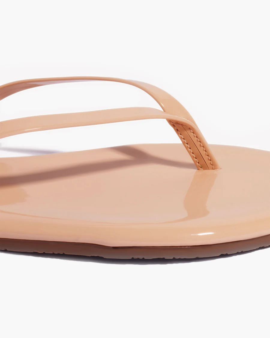 Tkees | Foundations Gloss | sunkissed | Close | Vagabond | Apparel | Boutique