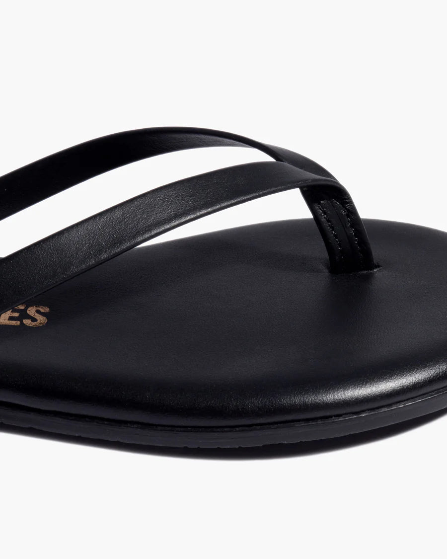 Tkees Kids | Pigments | Classic Black | Close | Vagabond | Apparel | Boutique