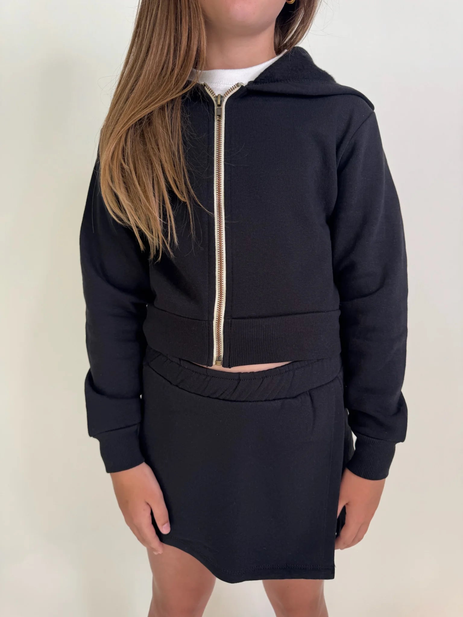 Vintage Havana | Kid | Crop Hoodie | Close | Vagabond | Apparel | Boutique