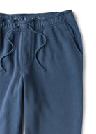 Vissla | Solid Sets Eco Elastic Sweatpant | Close | Vagabond | Apparel | Boutique