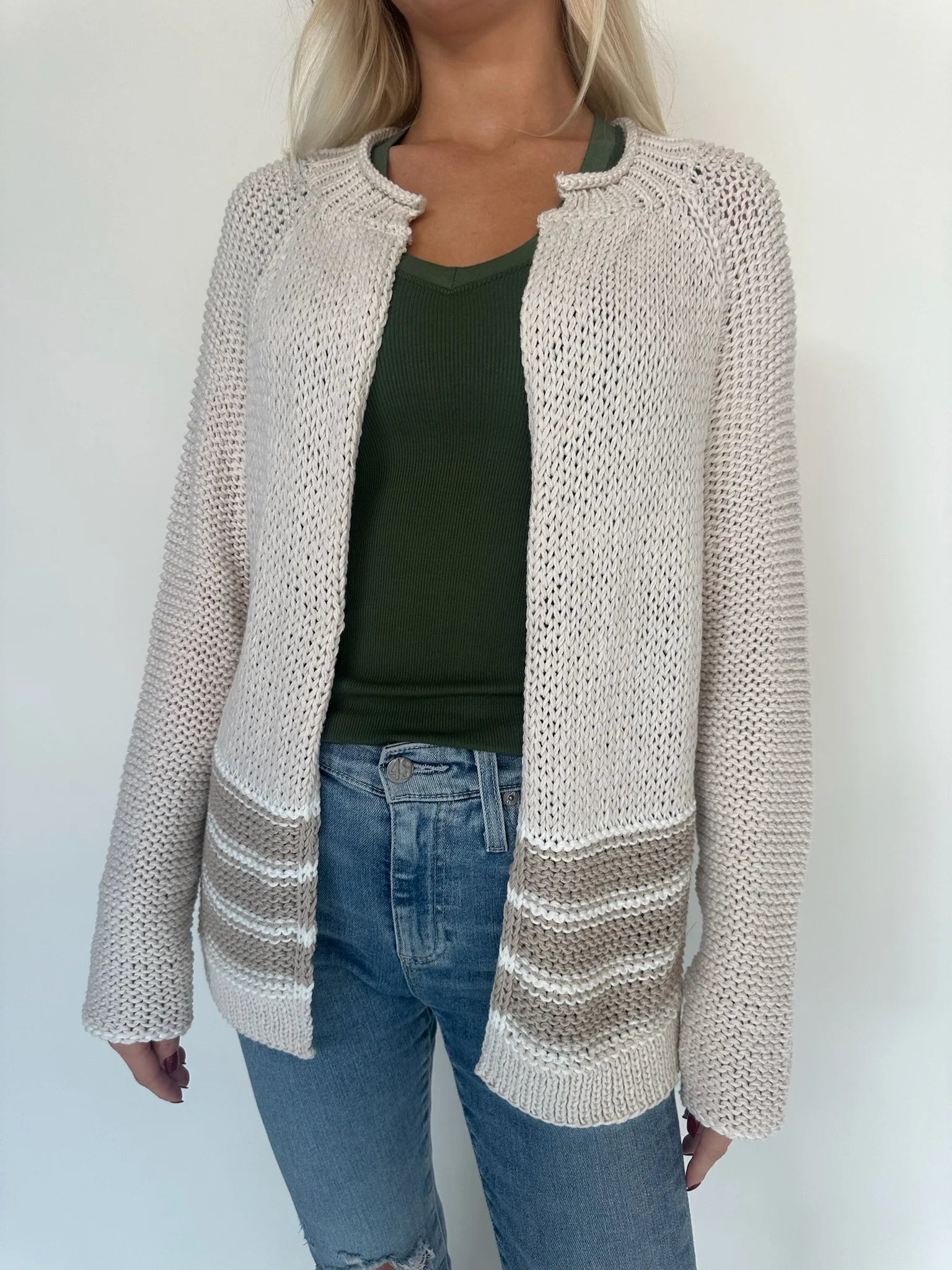 Wooden Ships | Sunrise Chunky Cardi | Model | Front | Vagabond | Apparel | Boutique