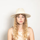 Wyeth | Beacon | Ivory | Front | Vagabond | Apparel | Boutique