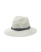 Wyeth | Sedona | Light Grey | Model | Vagabond | Apparel | Boutique